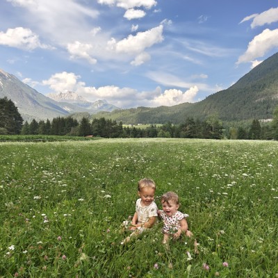 Blije kids in Tirol