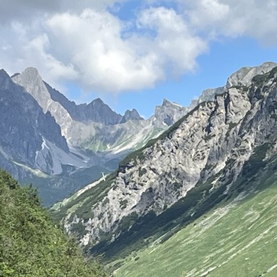 Vergezicht vanaf de Arlberg