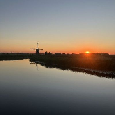 Zonsopkomst in de polder