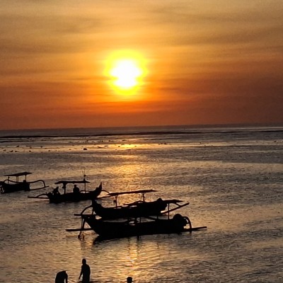 Ondergaande zon op bali